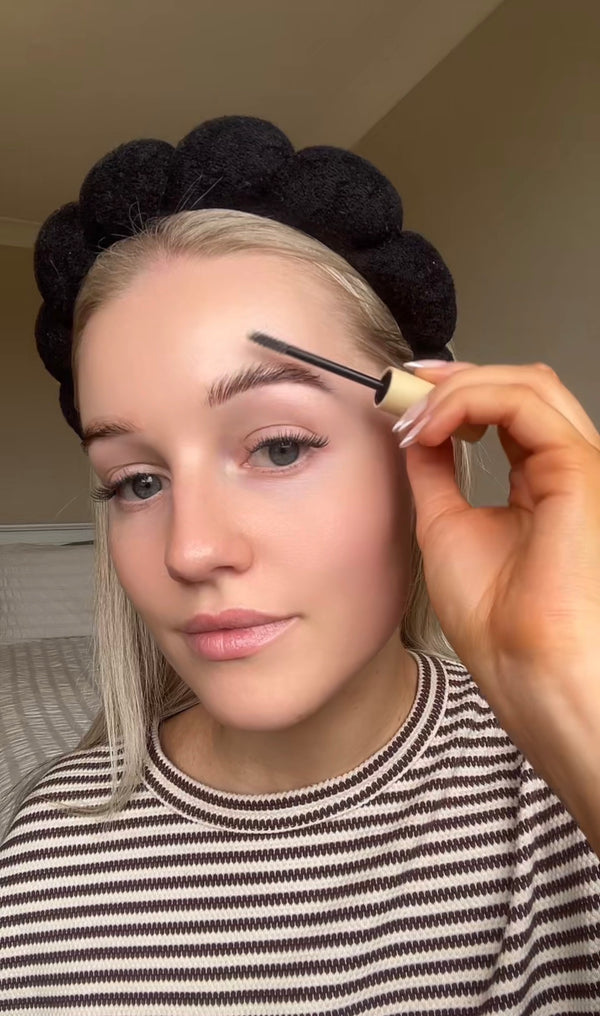 2 in 1 BROW FREEZE GEL
